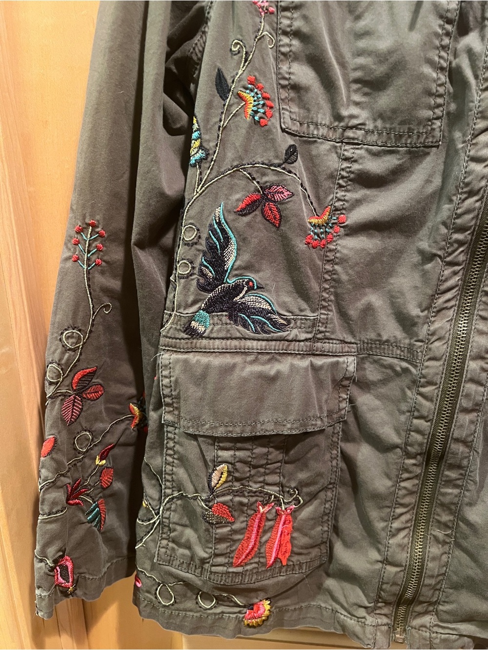 Sonoma Utility Jacket Women’s Olive Green Floral Bird Embroidered Zip-up Boho L - Picture 4 of 14